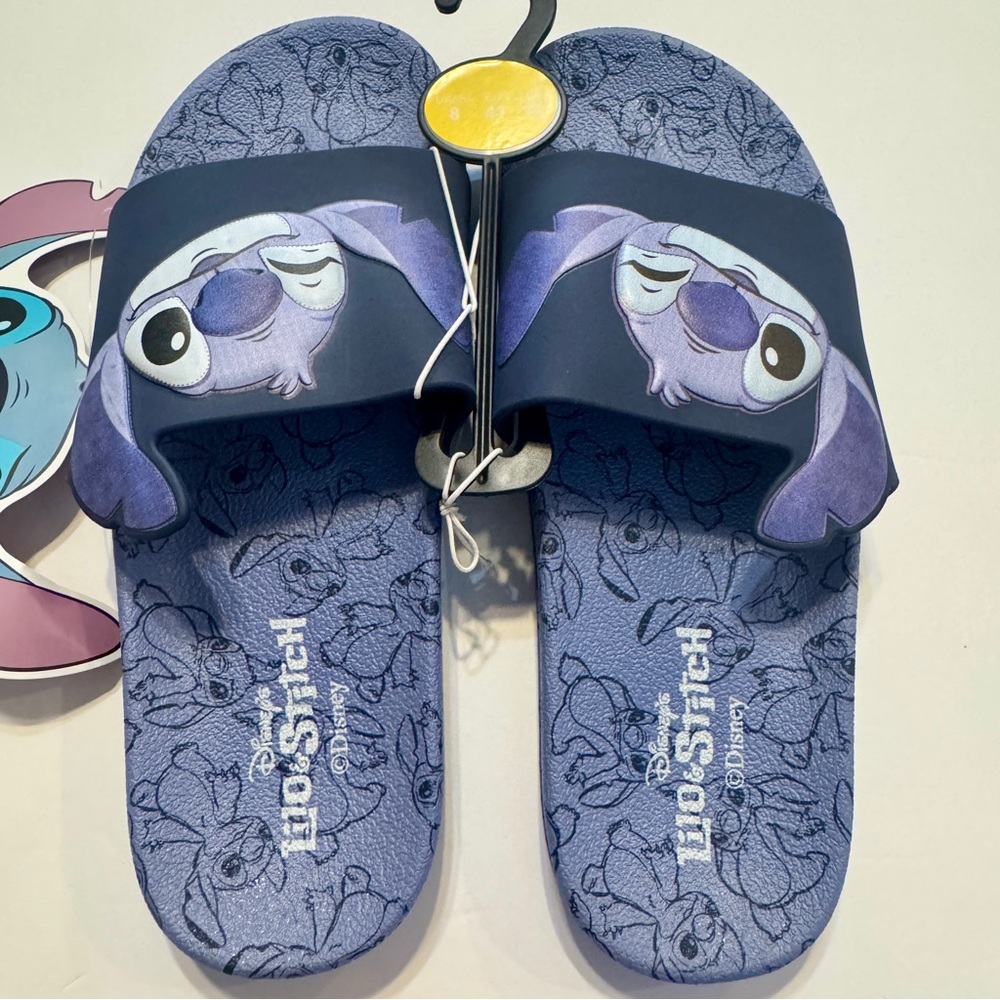 NWT. Disney Primark stitch slides size 10 for women. graphic of Stitch’s face